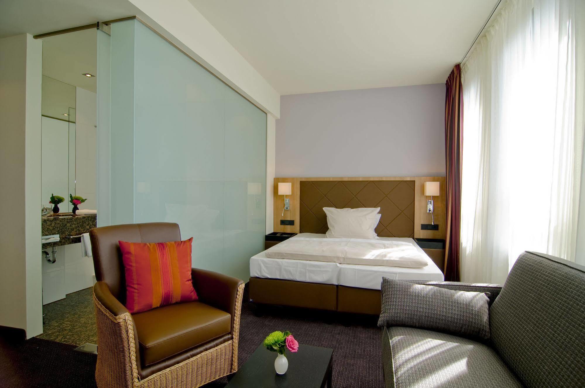 Hotel Achat Süd 4*
