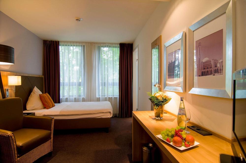 Achat Süd Hotel 4*